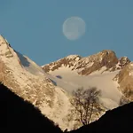 Chez Sanyou Alojamento de Acomodação e Pequeno-almoço Gavarnie
