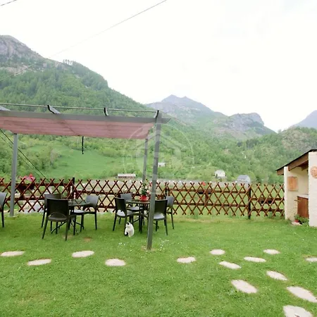 Chez Sanyou Couette-café